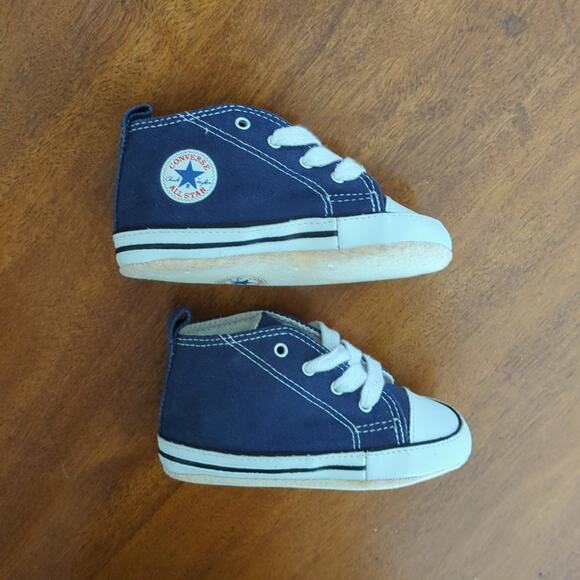 Converse All Star Navy blue crib shoes size 4 GUC - Picture 2 of 6